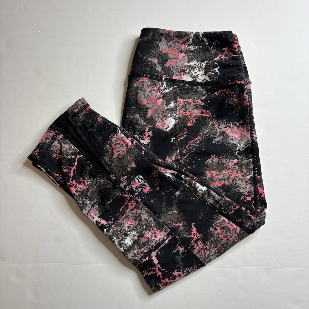 Rare Lululemon Run Inspire 20" Crop Leggings Size 8 Black Lightning Bloom Zip